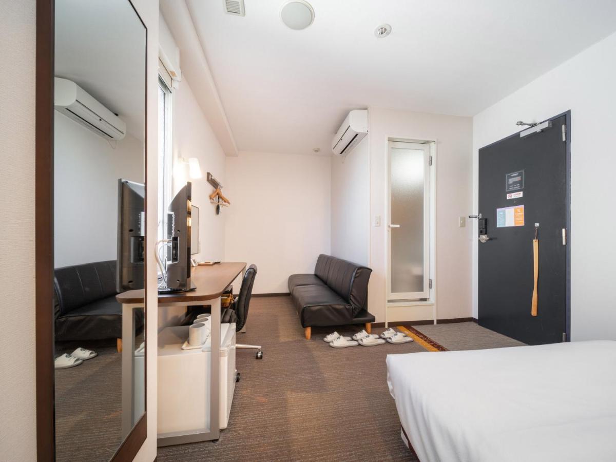 Super Hotel Jr Fujiekimae Kinenkan Fuji  Eksteriør billede